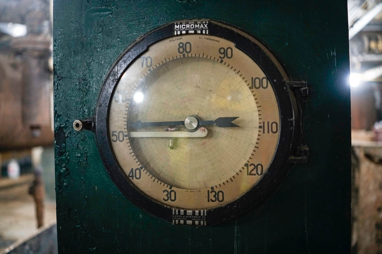 Analog display